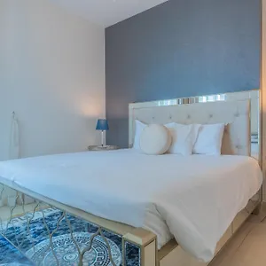 https://bella-vista-29-boulevard-downtown-burj-khalifa.dubaihotelsoffers.com